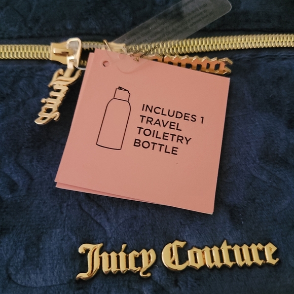 NWT Juicy Couture Juicy & Heart pattern train case w/travel bottle - Picture 8 of 10